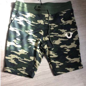 NWT True religion men camo shorts Sz L
